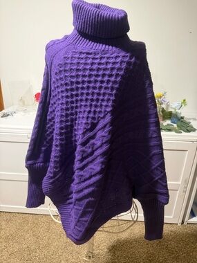 Relaxed Cable Knit Turtleneck Sweater - Purple